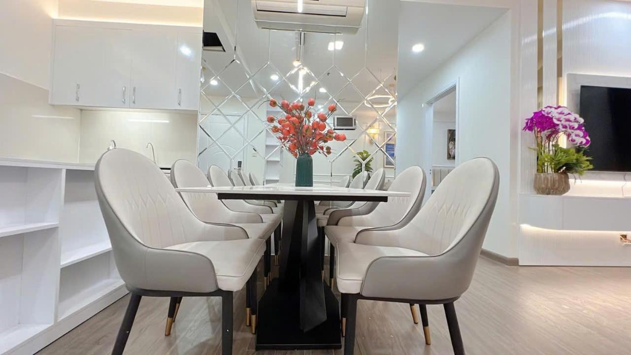 Palm House In Vinhomes Times Hanoi